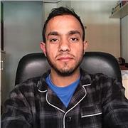 Me defino como alguien carismático que entiende a los jóvenes de la ESO y con ganas de enseñarles con todo el esfuerzo y pasión.